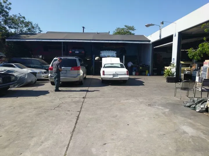 https://cdn.trust-mechanics.com/photos/Zw9OazhWA5bsJnwp1EpD/60bbba33-4113-4861-9c2c-ab8972e8e3bc_720x720