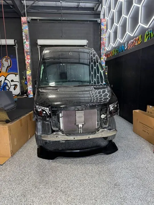 https://cdn.trust-mechanics.com/photos/ZwvJAPXyeHXXs5bp3QGB/3b07c47f-3770-4319-8c3d-b1771ca3f81d_720x720