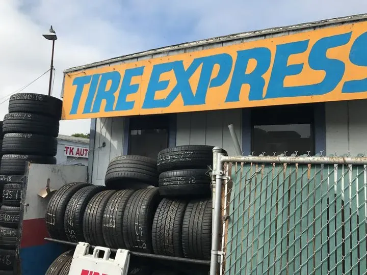 https://cdn.trust-mechanics.com/photos/a1SeYhnPOh962RXraeGQ/f9f58ee5-21a3-481c-999d-373134c1c568_720x720