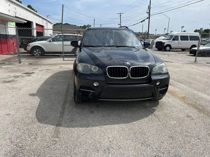 https://cdn.trust-mechanics.com/photos/a81VMkixxpb5xKhsnhZN/ef81c625-7055-450f-b8db-4546dc4d1ea1_720x720