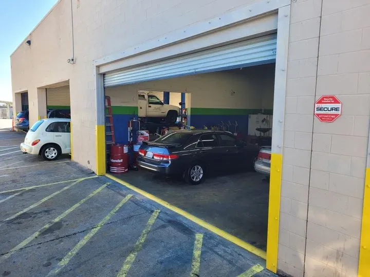https://cdn.trust-mechanics.com/photos/a86e5XViMj7Eva7KP2Tt/1ceeb95b-bf2e-43f6-89fa-c2e4c3136a0b_720x720
