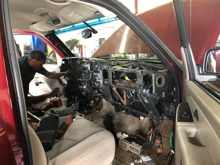 https://cdn.trust-mechanics.com/photos/aBPtw2vJUcYuDiN3q672/a2314369-75a8-4a31-a49d-72bca3d7ca94_720x720
