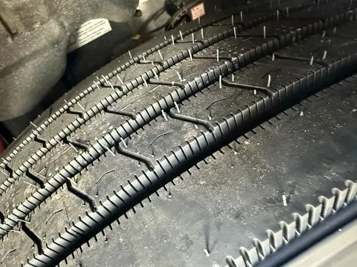 https://cdn.trust-mechanics.com/photos/aIaDjkddRsIV2hoHTfom/47921265-d8d3-4864-93b5-8e3cae157b9d_720x720