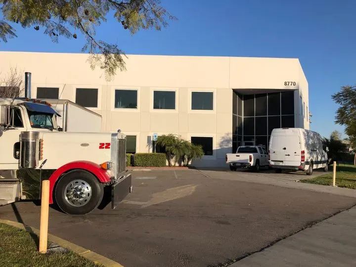https://cdn.trust-mechanics.com/photos/aNh817OvnUUTCffAGeup/e4512821-2a91-4dba-99dd-dac00411adf6_720x720