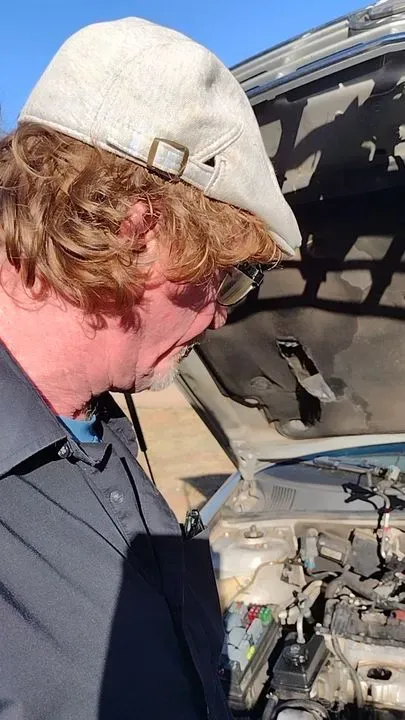 https://cdn.trust-mechanics.com/photos/aXiOfToPVgvBkr0OV4fB/d40c6cc1-905d-4ba1-b97e-a7c393dafb8a_720x720