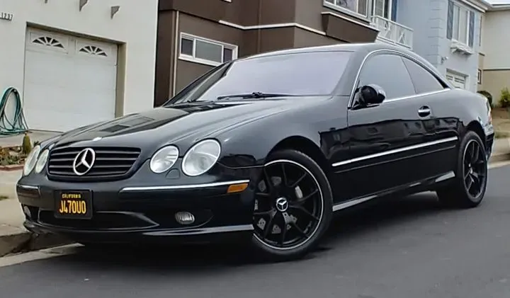 https://cdn.trust-mechanics.com/photos/aeMp126R7tR9Z2BxjMSU/f03bd011-832a-4a7e-a6da-27e800612051_720x720