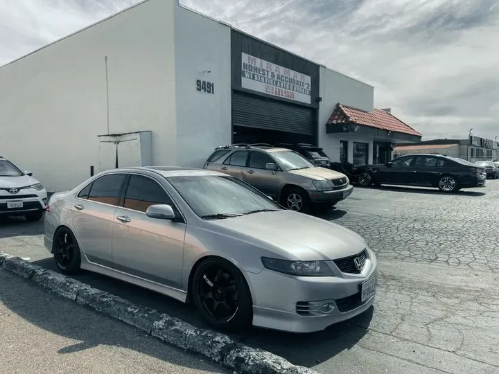 https://cdn.trust-mechanics.com/photos/avwqjUruiwm26cevNUoU/2887d447-2f41-4185-8734-ee2d9cf72c7c_720x720