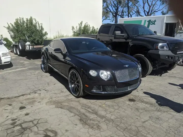 https://cdn.trust-mechanics.com/photos/b8SVmi6VaTjjSiEpDKAZ/29f8effa-a14d-4813-80d0-6759f8607882_720x720