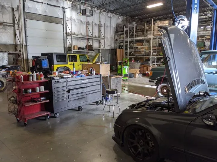 https://cdn.trust-mechanics.com/photos/bXOlWkItGdsWew8wf3O3/b20864c4-1d72-43c0-a83e-eb5fbce68a61_720x720