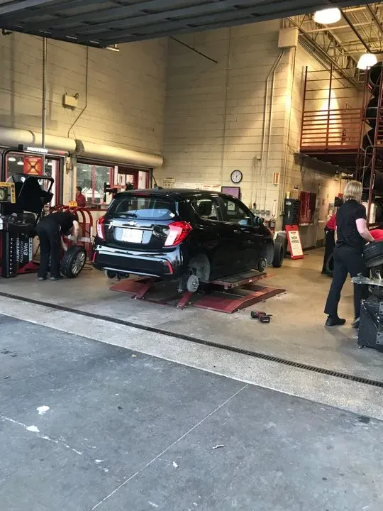https://cdn.trust-mechanics.com/photos/biFSiCwasRbxcck3kdax/a6a57798-cd7d-4ac2-aaf9-f6abc7ee3303_720x720