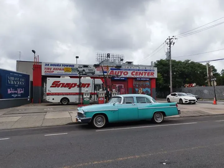 https://cdn.trust-mechanics.com/photos/bpALtwio79Ngda8VL2GT/bd2ab5c6-1869-41e0-82bc-fbeeec0815a7_720x720