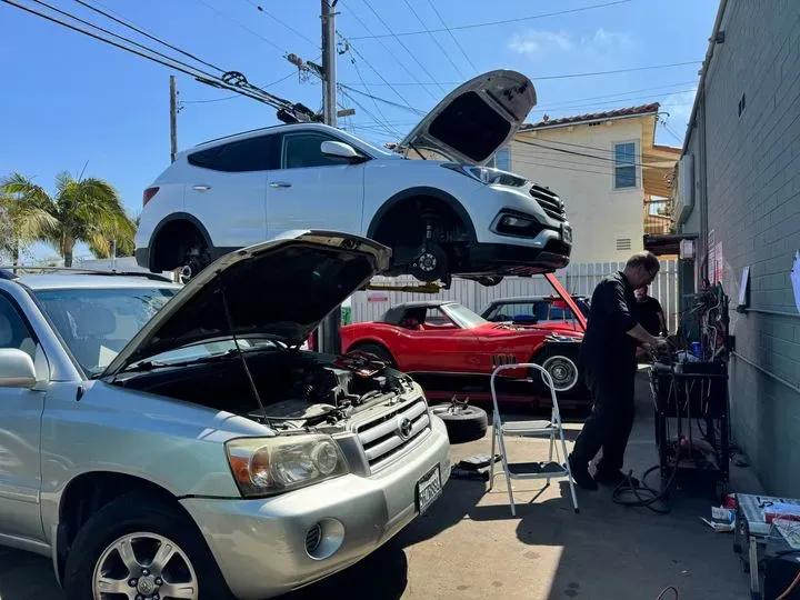 https://cdn.trust-mechanics.com/photos/buKz7nCmD95eao7clj5z/f82cf71d-d451-4f0a-a127-6e7aa91a15b8_720x720