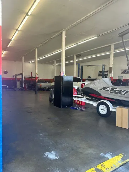 https://cdn.trust-mechanics.com/photos/bwf8Oid4ZQicwGlXgJoc/9cf66df6-afdd-40a3-be61-12d0ee470cf4_720x720