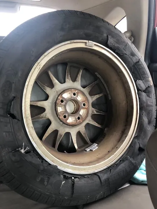 https://cdn.trust-mechanics.com/photos/cB3CPEQ8YSRsUak4AOgx/2f2ba95d-72ae-4bf4-b8a6-86e86cf3ac13_720x720