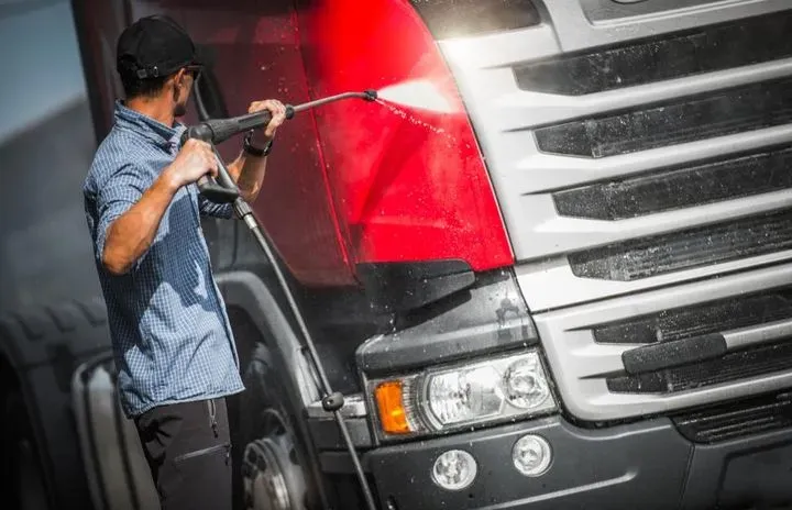 https://cdn.trust-mechanics.com/photos/cITjKljZAbgbmINvBXEb/b47c0b0f-03f1-47bf-95bd-4a9772a9b755_720x720