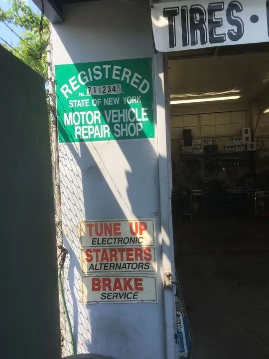 https://cdn.trust-mechanics.com/photos/cPHFq4fKYyjUqku7VEF9/36c6dd9e-cafc-4ac5-bebe-5a605387b6b7_720x720
