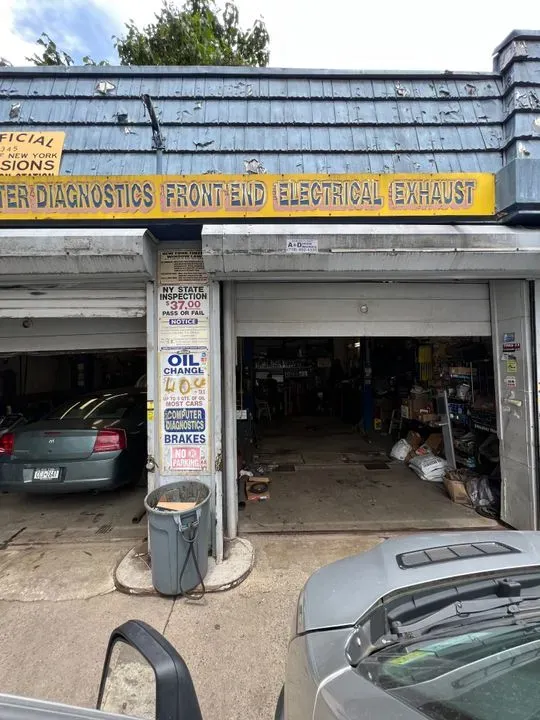 https://cdn.trust-mechanics.com/photos/cPHFq4fKYyjUqku7VEF9/8b6d4980-a2c2-4fb6-8679-5cdee2797e2c_720x720