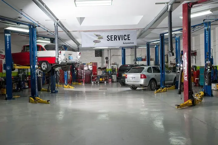 https://cdn.trust-mechanics.com/photos/cTiNkE5YHjGbBo20Gkv3/4cbc3bb9-0369-4373-8017-dc86f6726d1c_720x720