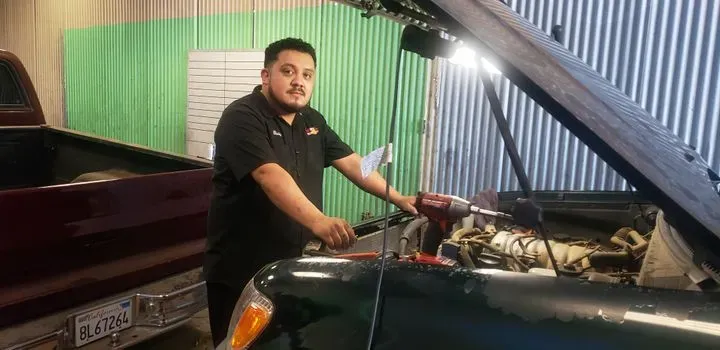https://cdn.trust-mechanics.com/photos/cpdYPu5Q2kb4Yn3trqPG/1504cf79-80b9-472b-bff4-61abea4cebdc_720x720