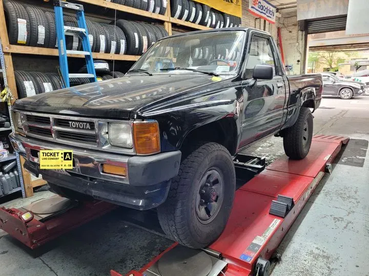 https://cdn.trust-mechanics.com/photos/cu6AvKItHoFBbJyTN7TT/6f1e9b17-9c19-40b1-b3b4-e39f6b5b1d81_720x720
