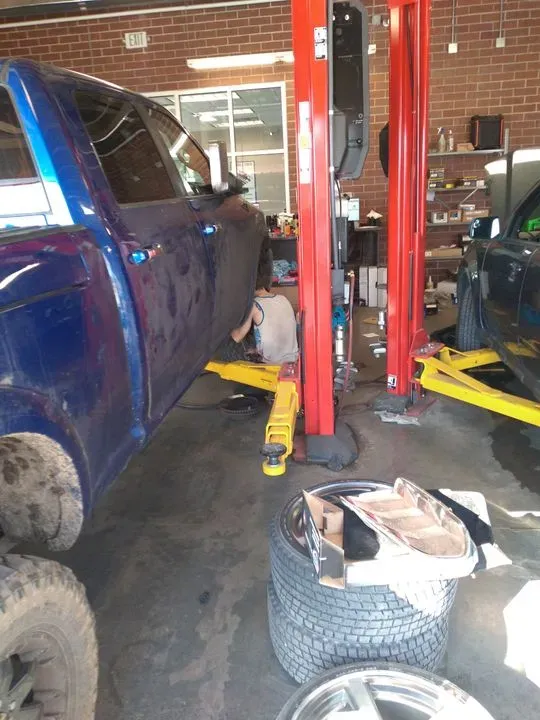 https://cdn.trust-mechanics.com/photos/cu6PfOHI4syWcetrBA5H/a541f4db-59cf-44f0-bba8-b1dc5bfff3be_720x720