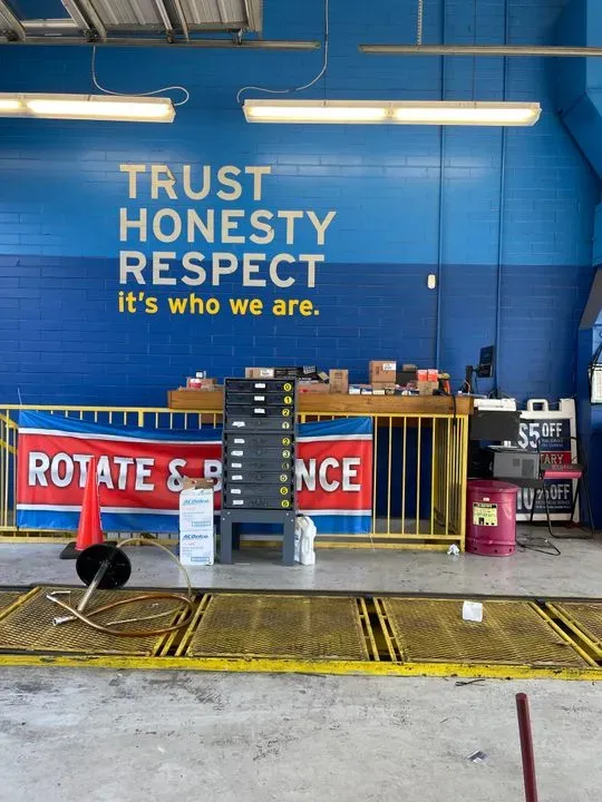 https://cdn.trust-mechanics.com/photos/cyCEMV1Wk49JTPdOQs94/944b95af-172d-44aa-8e65-16a734be3373_720x720