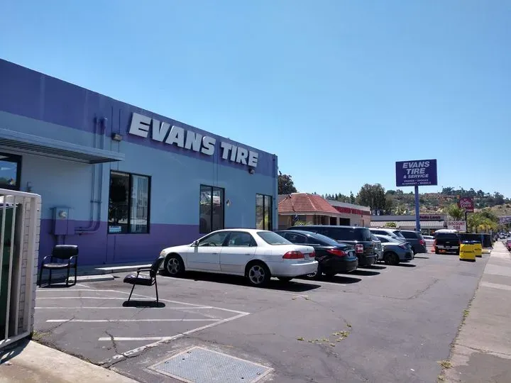 https://cdn.trust-mechanics.com/photos/dAsjb5ywmWWjHlkcGzBd/e9e8e6ad-e8aa-41f4-be89-508c63745f44_720x720