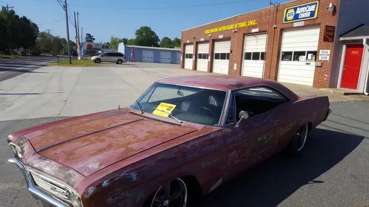https://cdn.trust-mechanics.com/photos/dGASoyJyHI2ieXY3WC14/f517ec0a-376d-4abb-8e47-57b3b324cd29_720x720