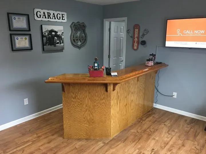https://cdn.trust-mechanics.com/photos/dKy9ACX9veAnBvbO4Mg5/7bd71ba5-0e8f-42d3-bf11-869efdf65149_720x720