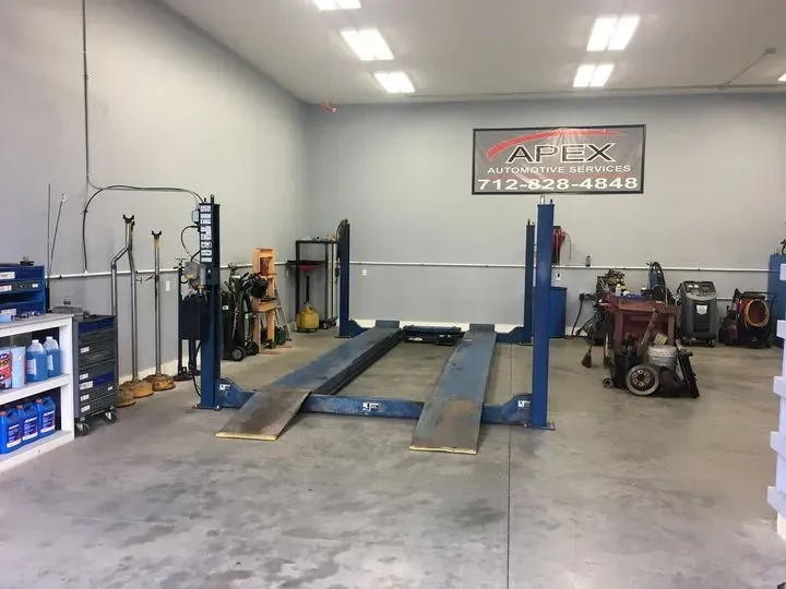 https://cdn.trust-mechanics.com/photos/dKy9ACX9veAnBvbO4Mg5/8c85c3c4-d7fe-4c03-b229-c1cf611f04dc_720x720