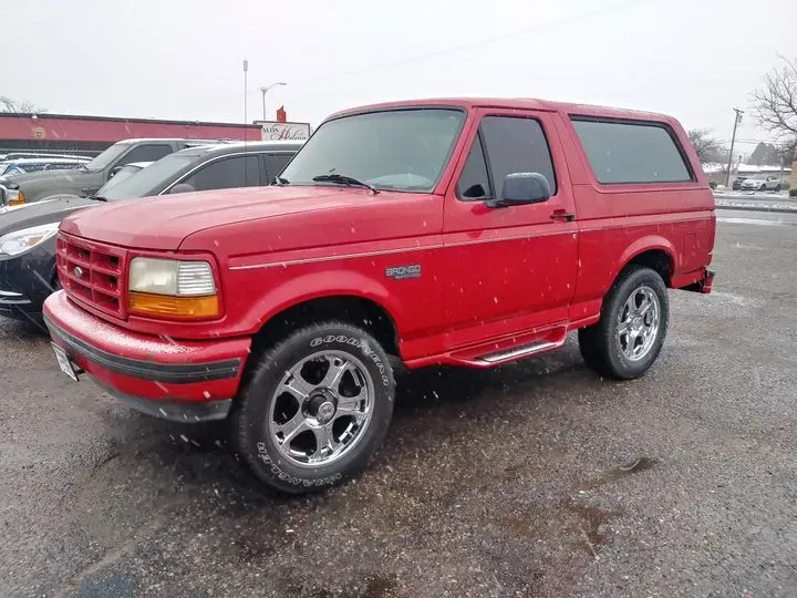 https://cdn.trust-mechanics.com/photos/dfRFExnnD8kpu9zcrcyV/fead0cf7-c739-4cd3-8311-c3d82e10a5a3_720x720