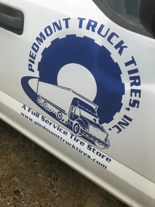 https://cdn.trust-mechanics.com/photos/djp0W9Dj7gSeUOIljayK/844c4b01-ca7e-4221-b602-71653da35759_720x720