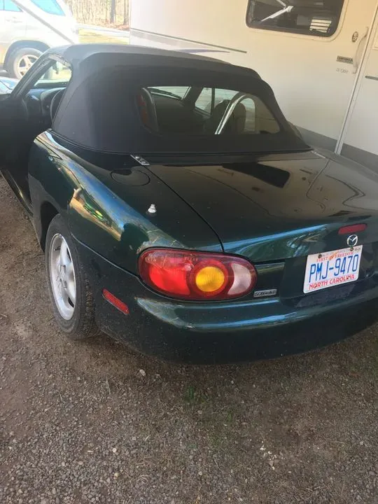 https://cdn.trust-mechanics.com/photos/dmpEAWlPhA3kKNzFaOij/1399cddd-f7b1-4588-a9ba-8fc2e2d531e5_720x720