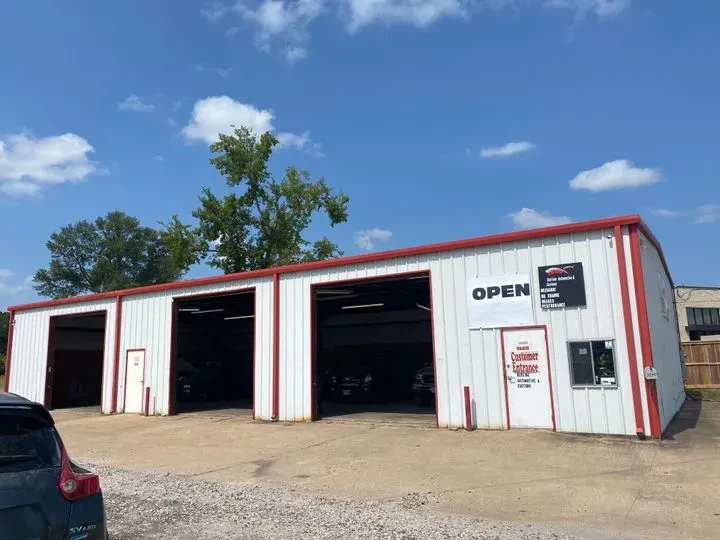 https://cdn.trust-mechanics.com/photos/drevIfgbiyyJVSCv9DBb/9983a121-6ef4-4197-8677-3d9a13aaf210_720x720