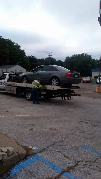 https://cdn.trust-mechanics.com/photos/dxw9eZe4lx96dCWIKpFn/cf297bda-ae50-48e0-8622-09df24be4939_720x720