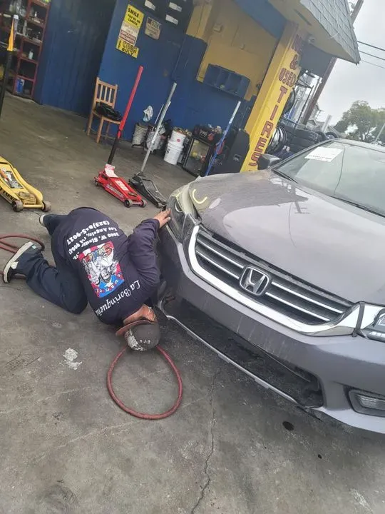 https://cdn.trust-mechanics.com/photos/e9Te99lCw9kV4ZYyziT7/04553b5d-dfbc-4631-b768-2b0357b916b2_720x720