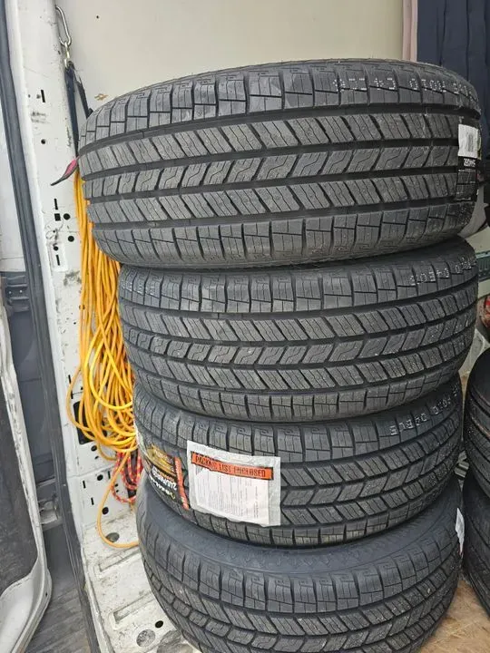 https://cdn.trust-mechanics.com/photos/eC0O5lQI0Td7e6pPSrXc/a105732f-c653-4804-9ba6-e920ca9a2476_720x720