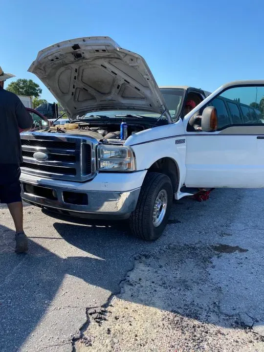 https://cdn.trust-mechanics.com/photos/eZ1IxnT2kCSnHNTWwL2o/2721fc3f-2008-47dd-890d-bc631f59f010_720x720