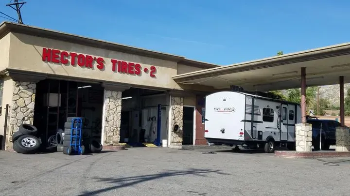 https://cdn.trust-mechanics.com/photos/eb71w6QRgyL8soDDQ53M/8aeb151c-03d7-4d48-818d-99f456148829_720x720
