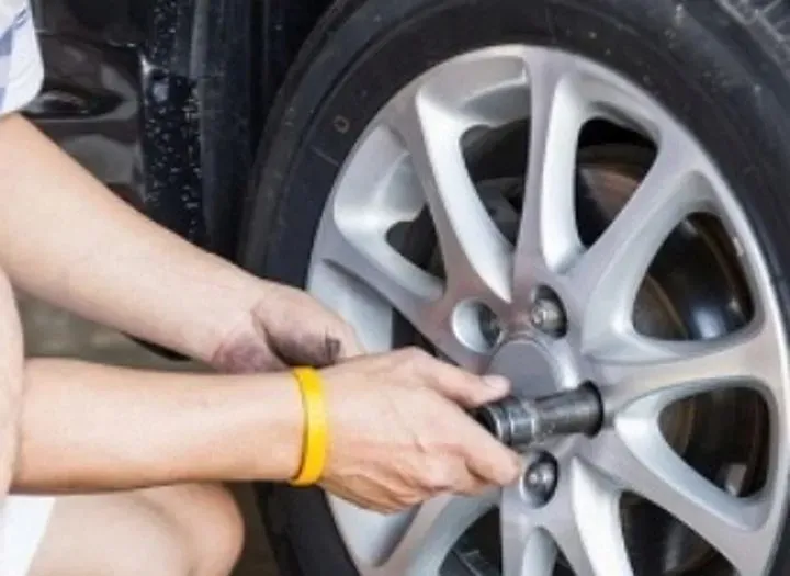 https://cdn.trust-mechanics.com/photos/eoMdOHccmqXWm4IoPaJE/dc5ad3ce-0a7e-429a-8ca6-a48a99292f69_720x720