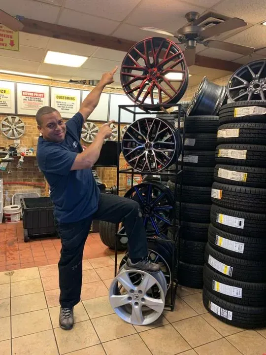 https://cdn.trust-mechanics.com/photos/fQXTY7hAxwdQrgsdHRi0/f50cc2cf-93ae-470b-8a68-a26d2900ca7a_720x720