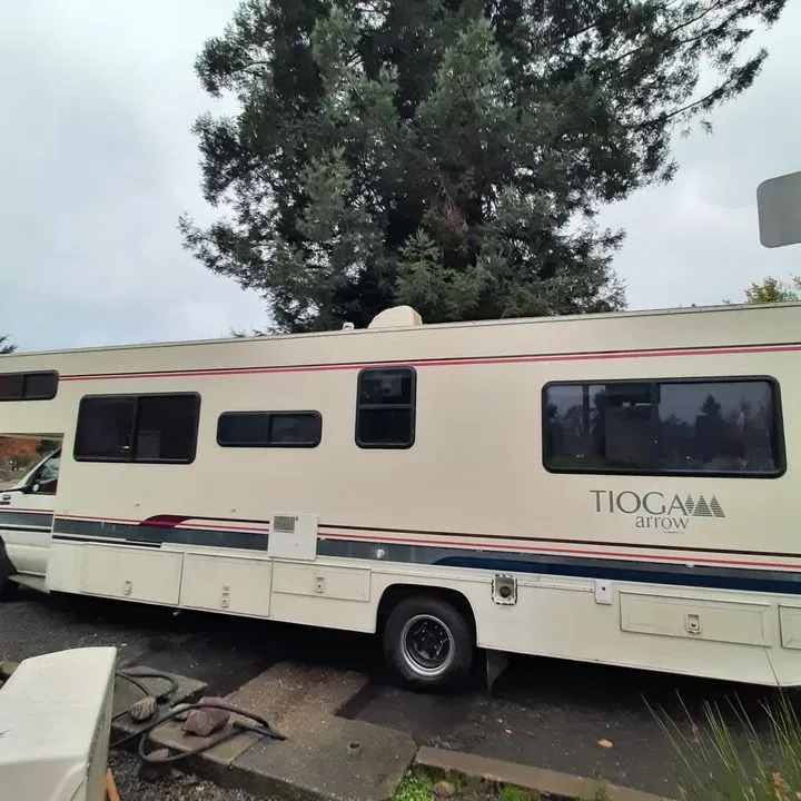 https://cdn.trust-mechanics.com/photos/fiTVj3EIxOEgPfSaECsY/12a6d25f-d894-4a68-945d-bf522762e057_720x720