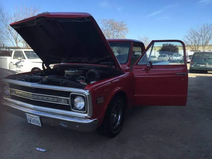 https://cdn.trust-mechanics.com/photos/fpzRgZFudmfyTv81fv1F/a04d7e90-b311-4584-8cd3-033adad5efda_720x720