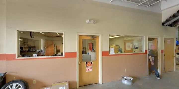 https://cdn.trust-mechanics.com/photos/ftWLZ45pnRIaPf5SQmXQ/b84a3d2c-f77a-4a92-9c5e-b55fd747bed3_720x720