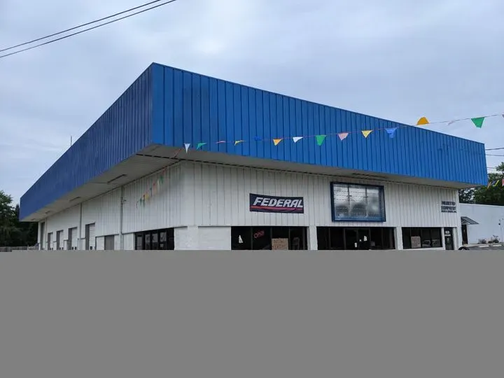 https://cdn.trust-mechanics.com/photos/fwqCQjZr1MZfIXqxpdXs/de8555e6-f52b-4384-85a3-f35c67f30f5e_720x720
