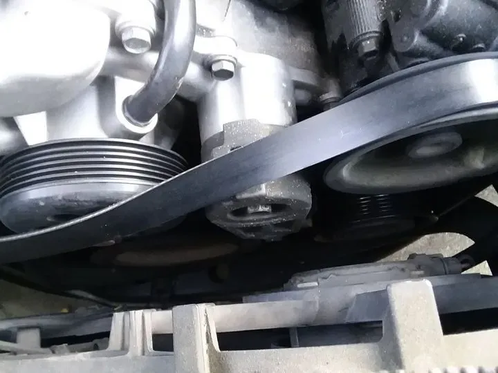 https://cdn.trust-mechanics.com/photos/fxVk59jg3YoWyqzHxq3Z/4d687303-9fd9-42cd-99c3-f1ee52a9ba55_720x720