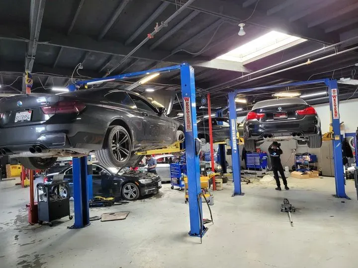 https://cdn.trust-mechanics.com/photos/g1jUp2O8wmOwu7NNEIRm/687a9675-5043-4fdd-9e49-7d187bb6c8e3_720x720