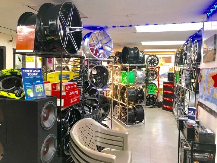 https://cdn.trust-mechanics.com/photos/gFDY5KvVnq1tSDHBfKrJ/18b5b196-3cad-419c-8828-4b7bb1f366e5_720x720