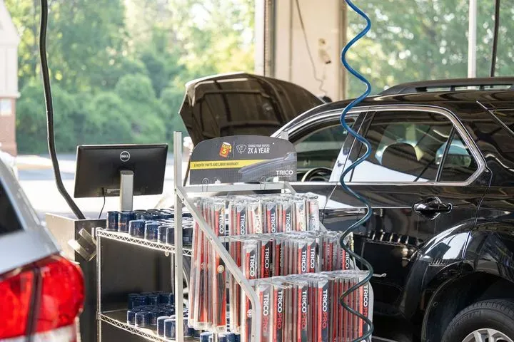 https://cdn.trust-mechanics.com/photos/gLZXQxYmNUtkP6B0jx3c/90d5f15a-a46a-4107-a684-6698c0e0d5df_720x720