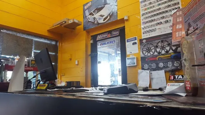 https://cdn.trust-mechanics.com/photos/gNLxUj4kTJkPisRSv76c/d18f2eac-5373-4b06-88a1-e7a56551fd98_720x720